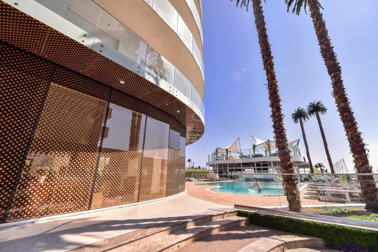 White Tower Private Apartment Beach View Mamaia Bagian luar foto